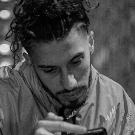 Ahmed, 27Algeria 