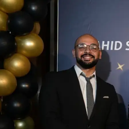 Farooq, 28USA 