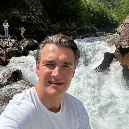 Damir, 44Russia 
