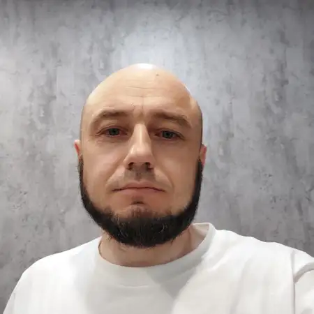 Yuriy, 43Russia 