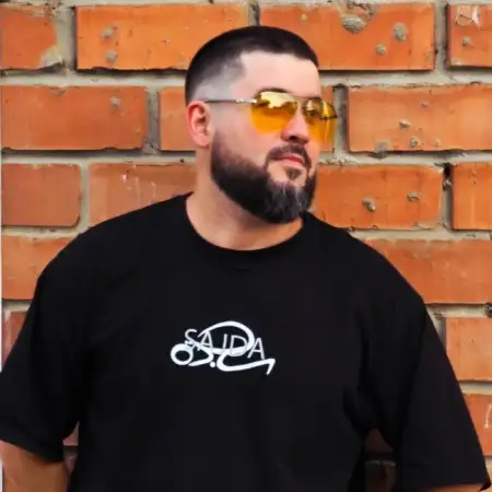 Anton, 39Russia 