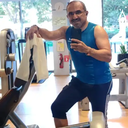 Hasan, 56UAE (United Arab Emirates) 
