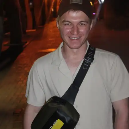 Damir, 33Russia 