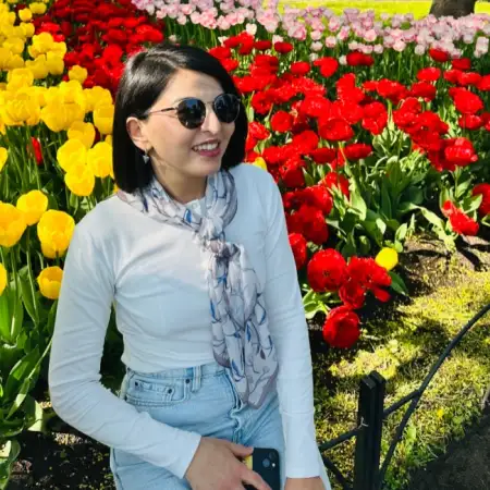 Almagul, 30Russia