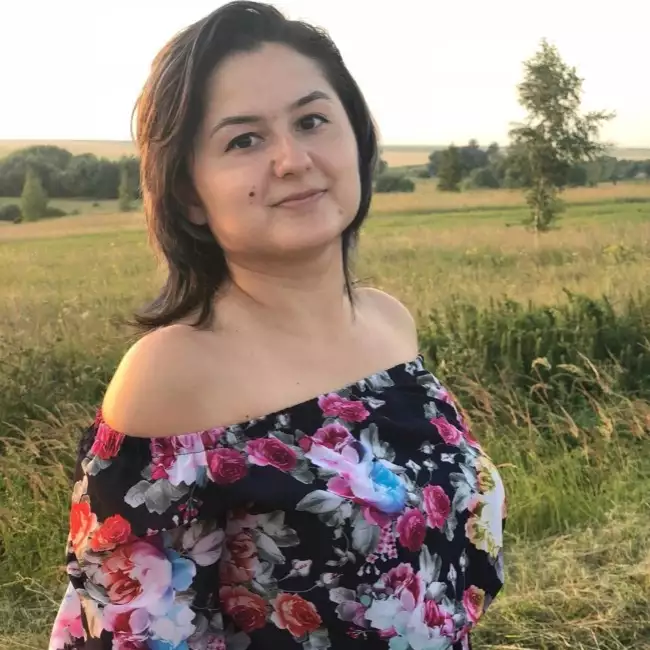 Dina, 35, Russia - Meet Nikah