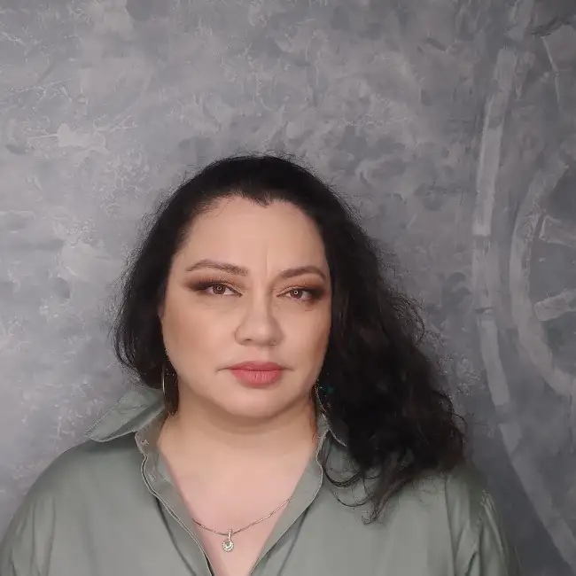 Elvira, 47, Russia - Meet Nikah