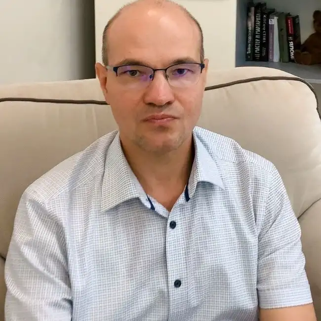 Vladislav, 47, Russia - Meet Nikah