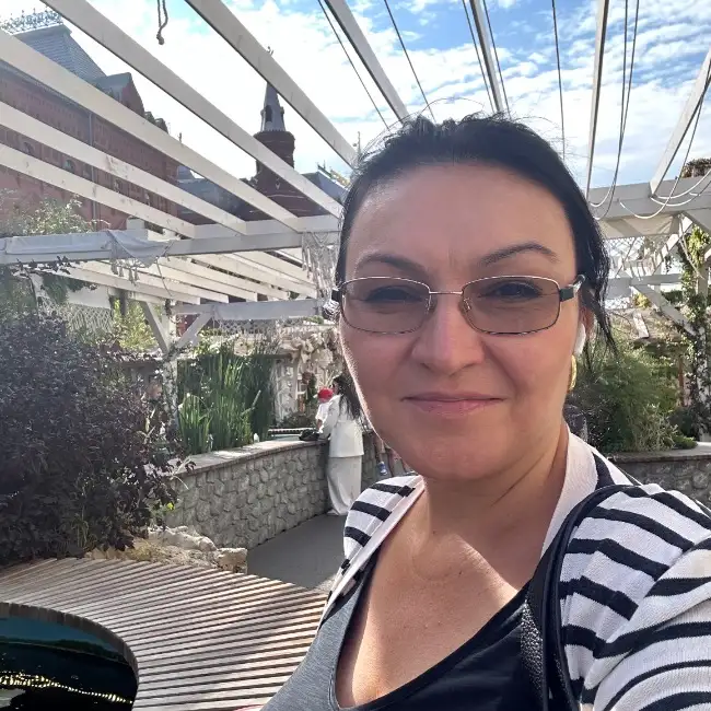 Alsu, 50, Russia - Meet Nikah