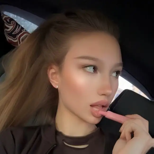 Eugenia, 22, Russia - Meet Nikah