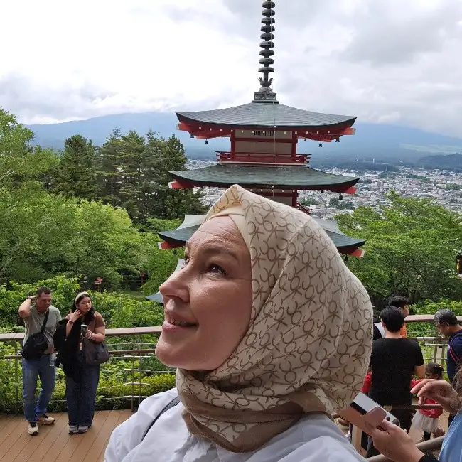 Olga, 51, Russia - Meet Nikah