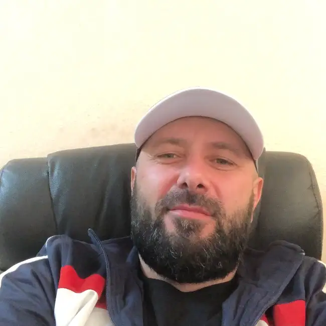 Rinat, 36, Russia - Meet Nikah