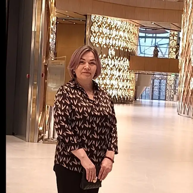 Alsu, 46, Russia - Meet Nikah