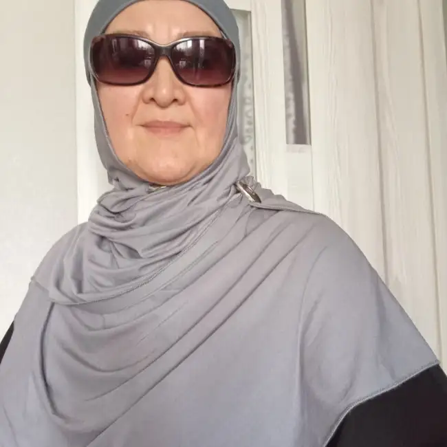 Muslima, 63