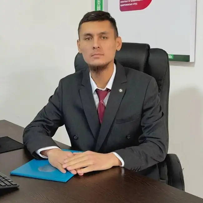 Adil, 31